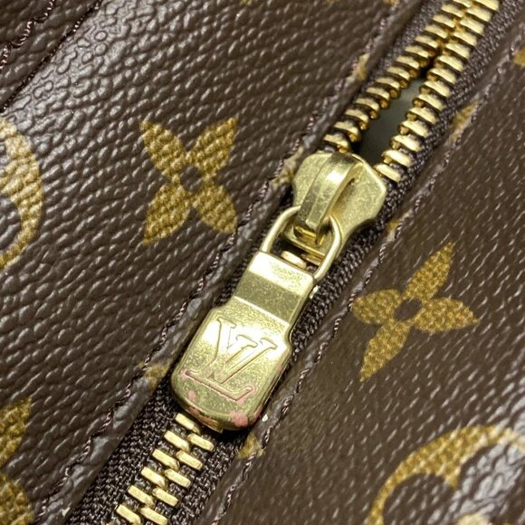 LOUIS VUITTON Luco Monogram Tote Bag bran-982-090525 - Picture 5 of 16